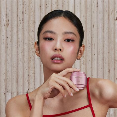 JENNIE x Tamburins “Perfume Shell X” – .